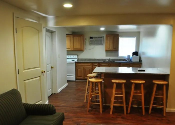 South Wind Apartment *